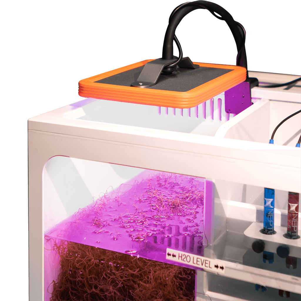 GRO Light with Pipe Mount Bracket